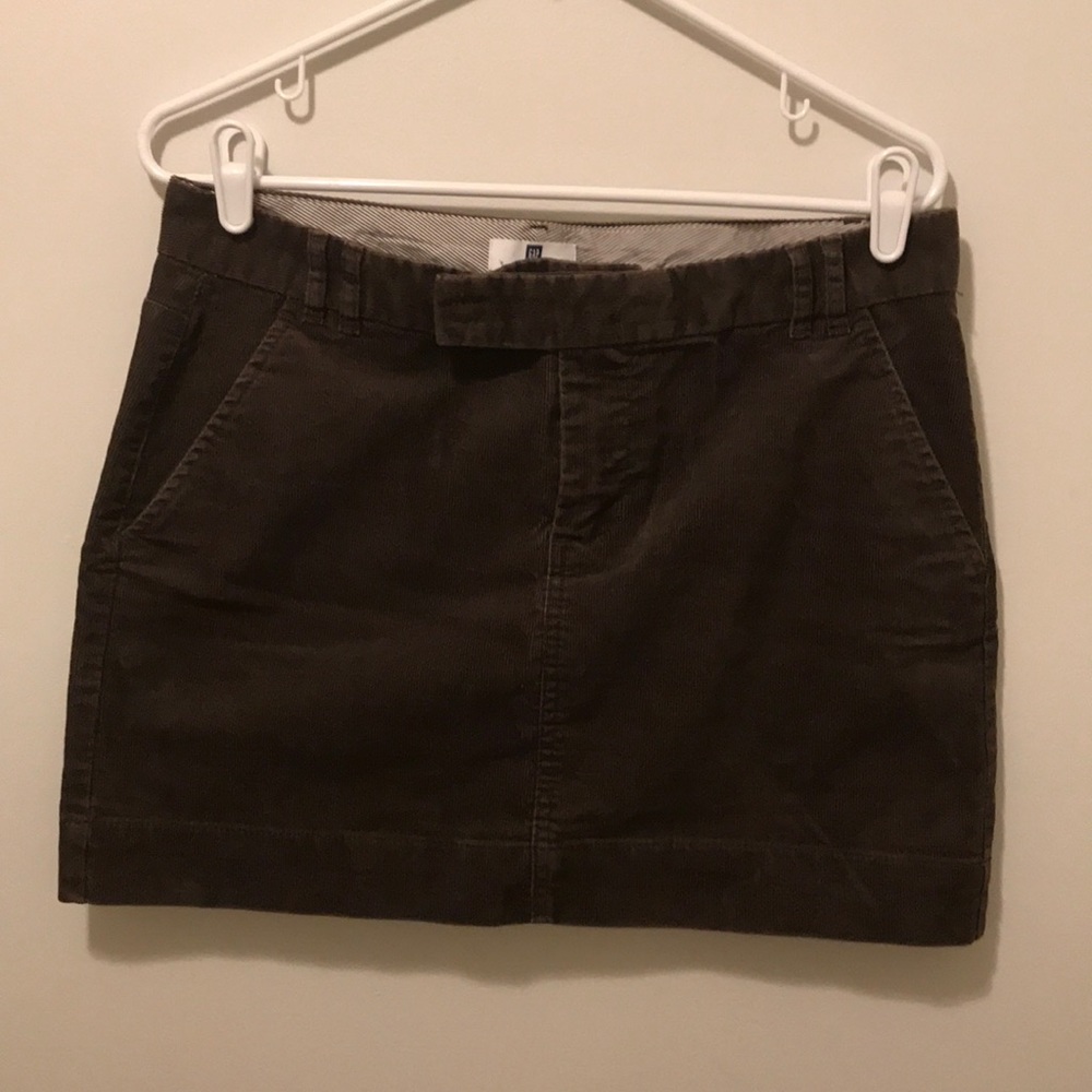 🔥🔥3 for $20 Brown corduroy skirt